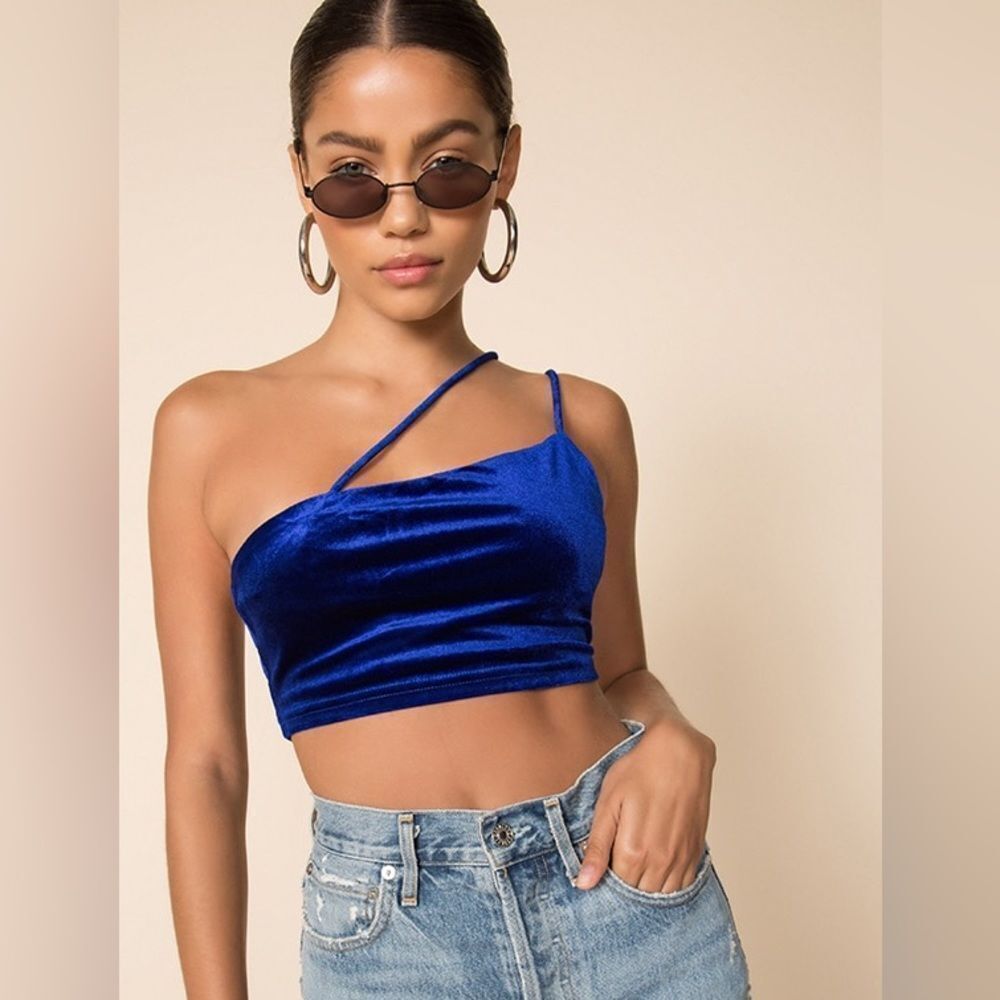 SUPERDOWN X REVOLVE electric blue crop top small